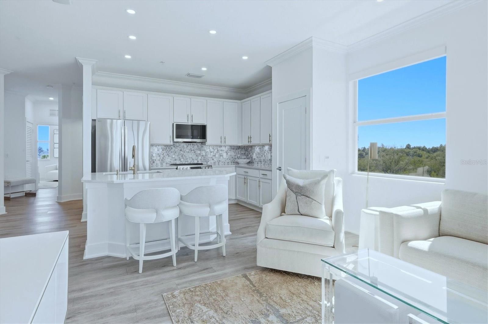 Image 14 of 54 For 850 Tidewater Shores Loop 301