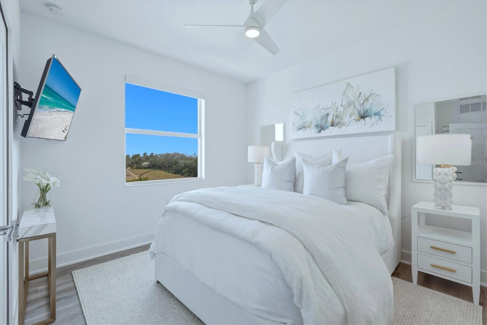 Image 20 of 54 For 850 Tidewater Shores Loop 301