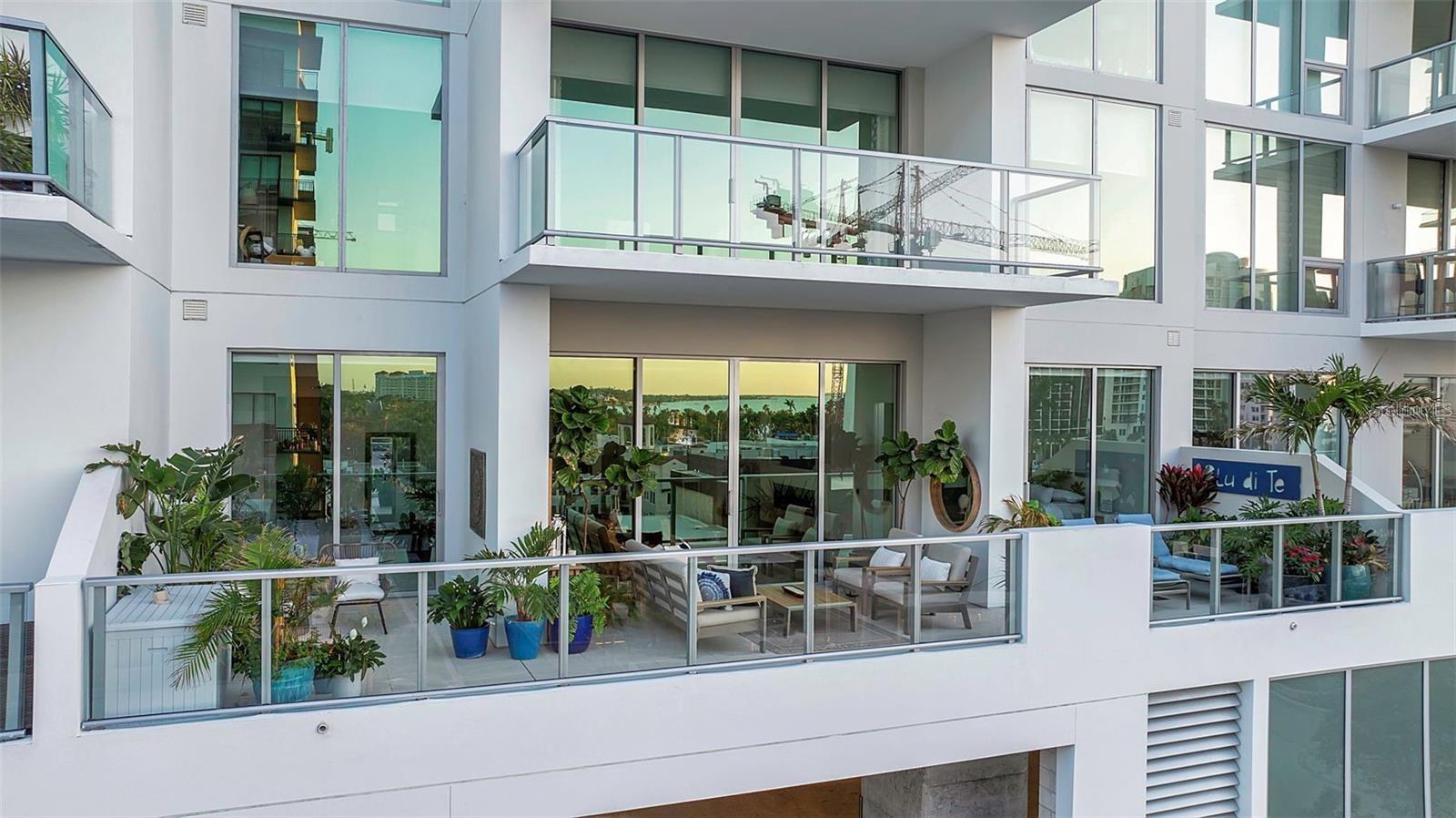 Image 2 of 31 For 301 Quay  503