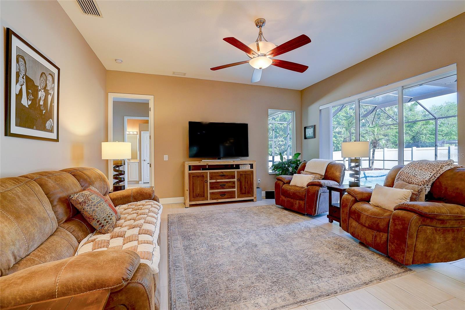 Image 13 of 50 For 11447 57th Street E