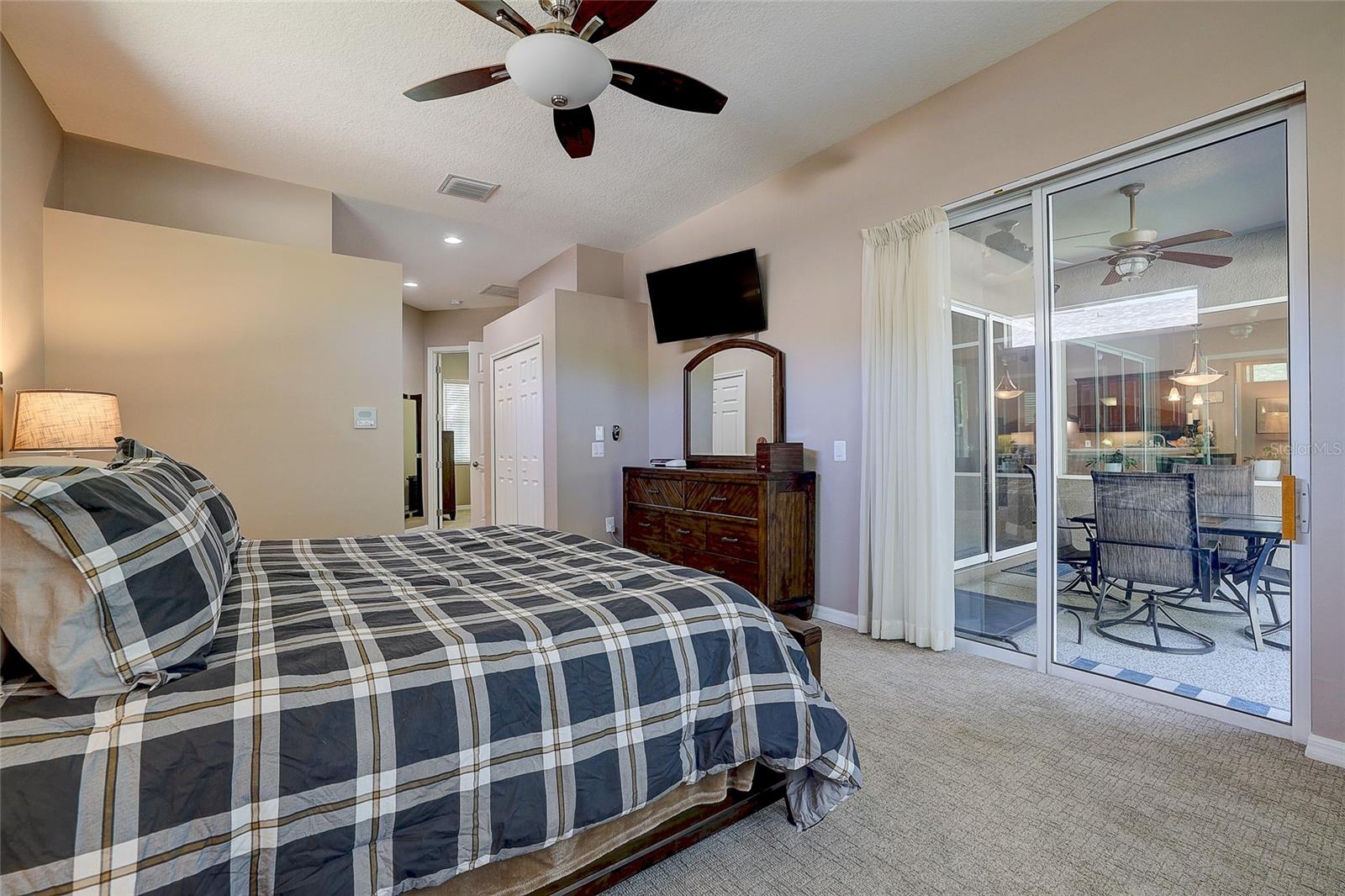 Image 17 of 50 For 11447 57th Street E