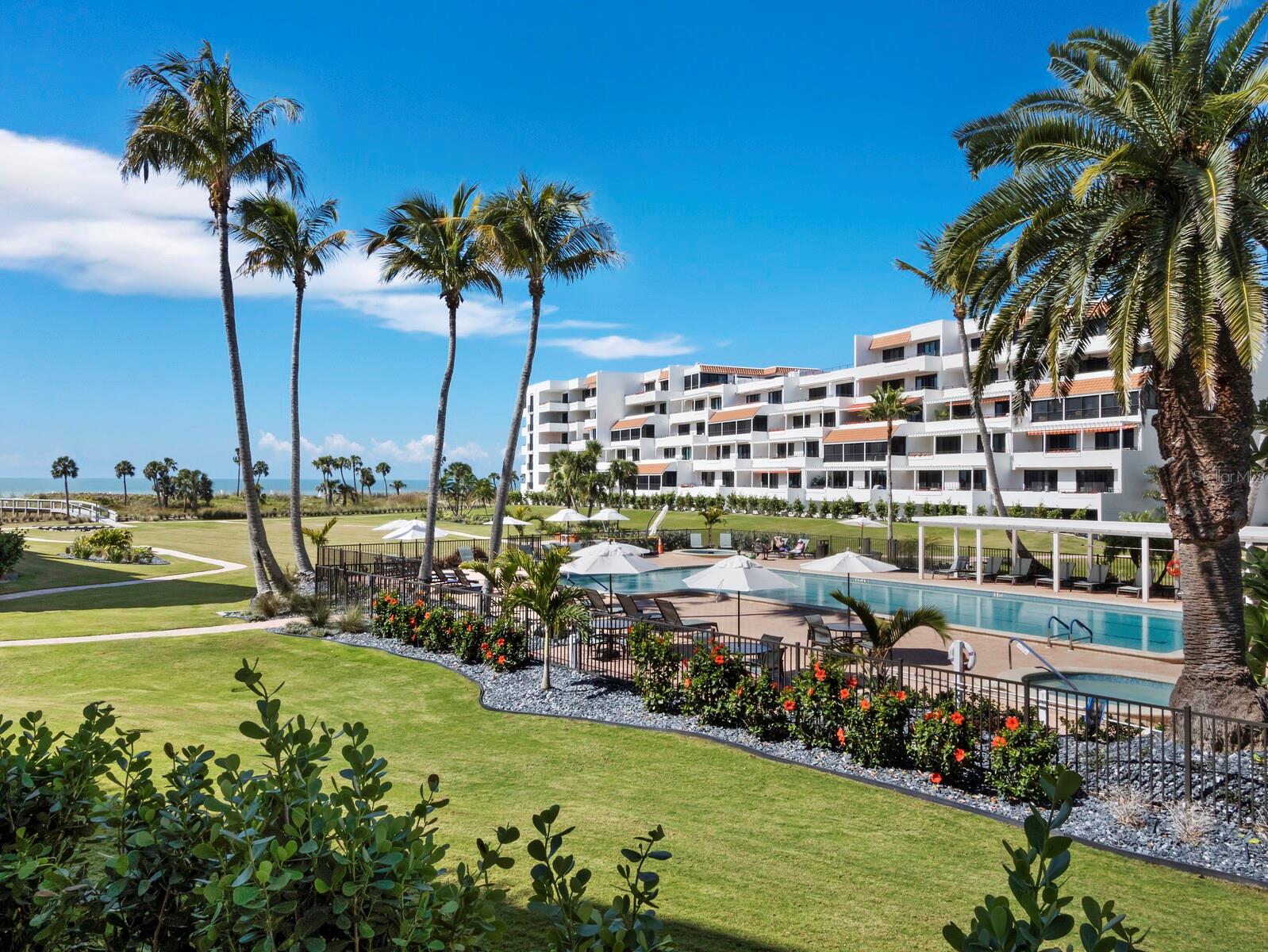 Image 14 of 65 For 1445 Gulf Of Mexico Drive 103