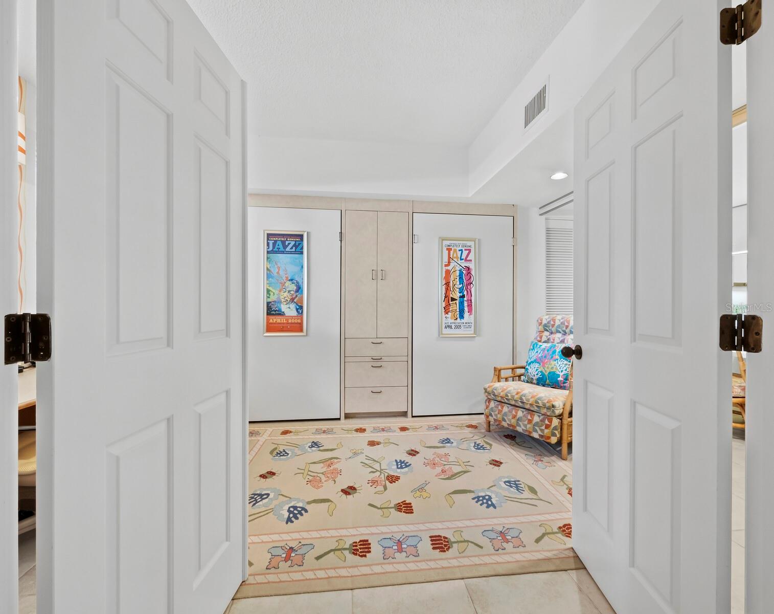 Image 23 of 65 For 1445 Gulf Of Mexico Drive 103