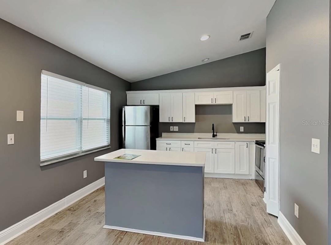 Image 10 of 17 For 2418 Radnor Avenue