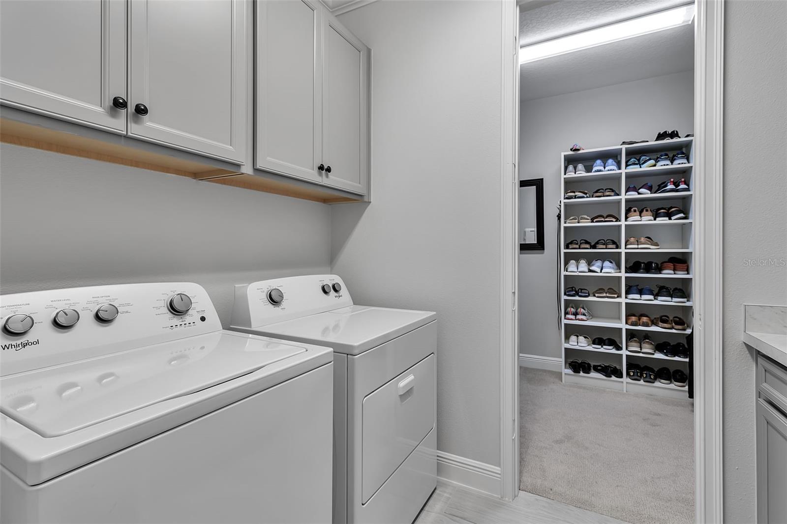 Image 25 of 49 For 5649 Long Shore Loop