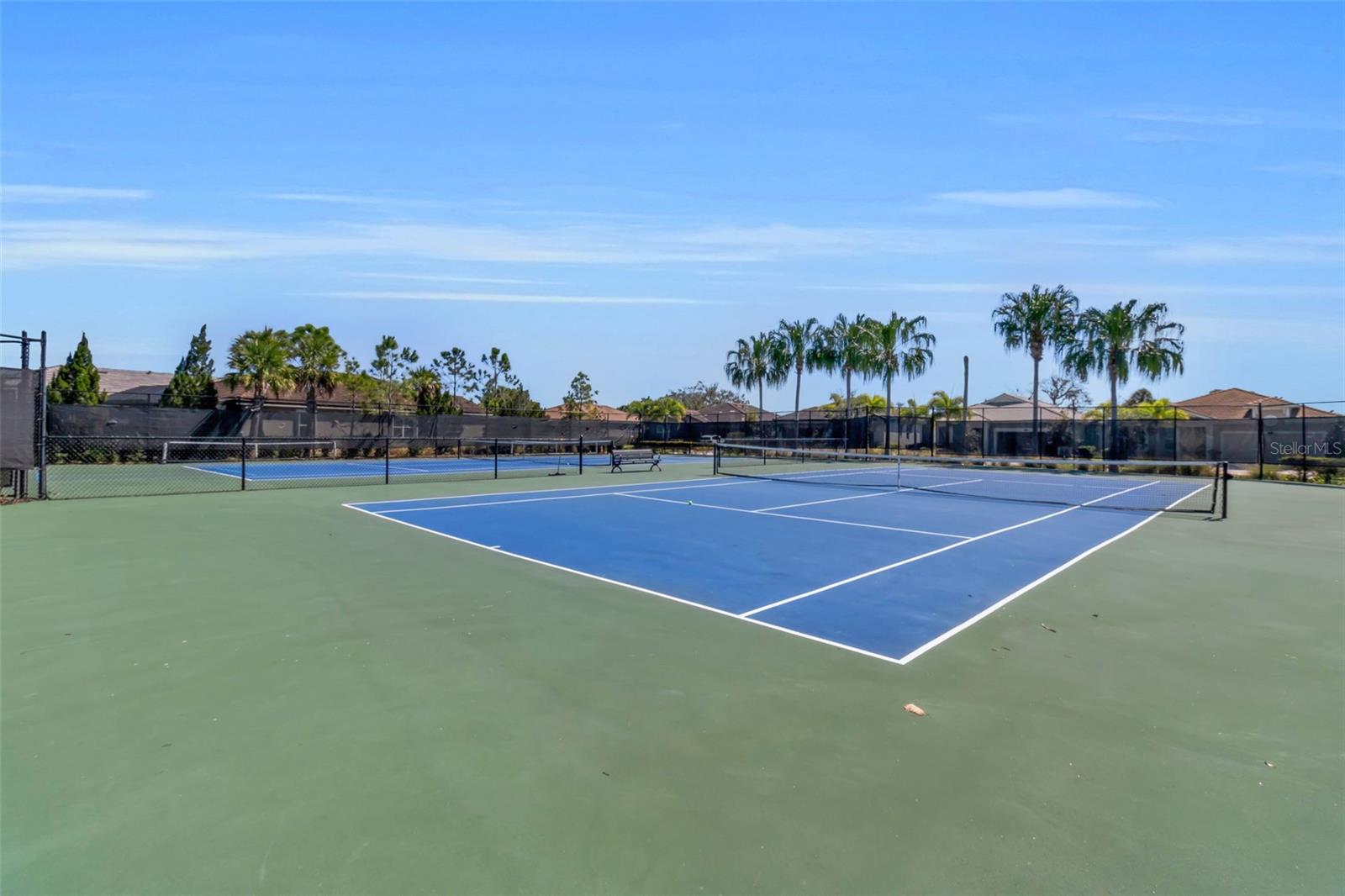 Image 38 of 49 For 5649 Long Shore Loop