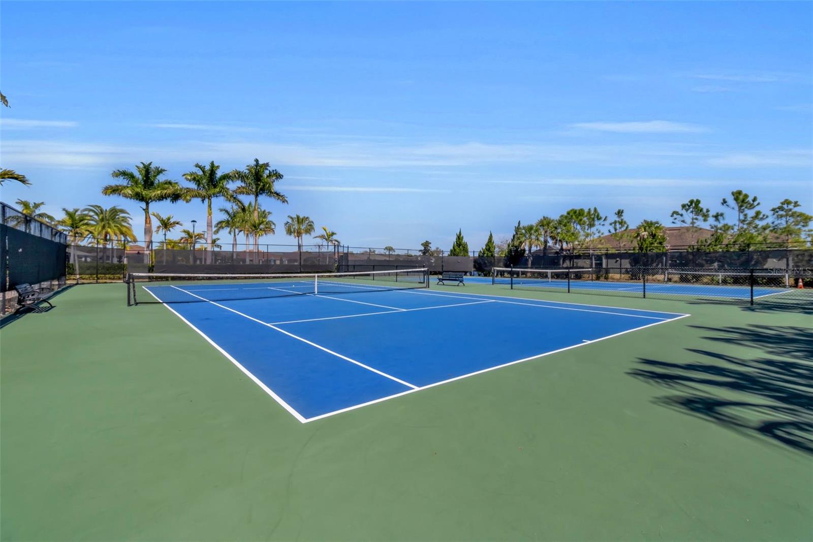 Image 39 of 49 For 5649 Long Shore Loop