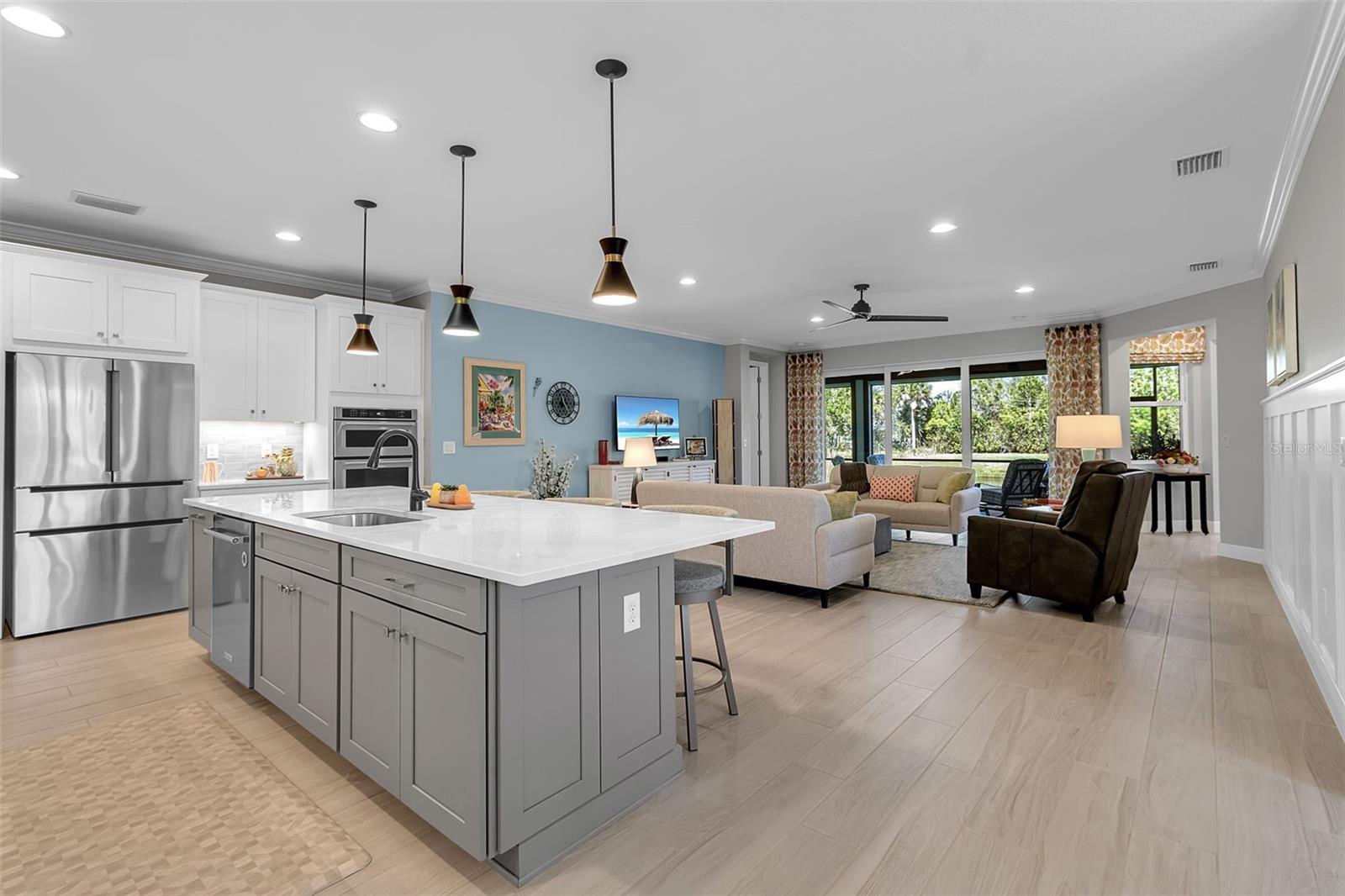 Image 5 of 49 For 5649 Long Shore Loop