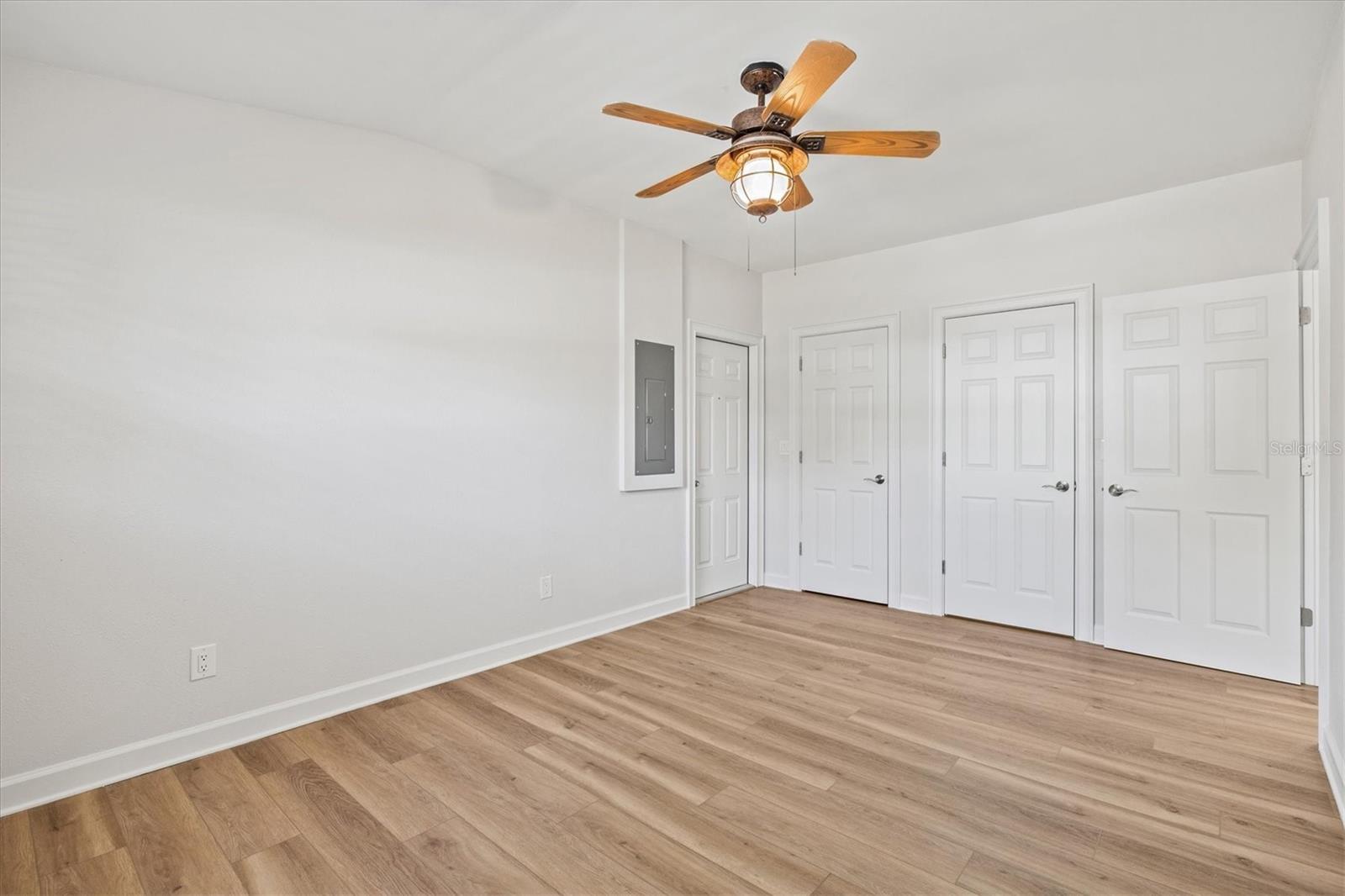 Image 21 of 69 For 612 Frances Street