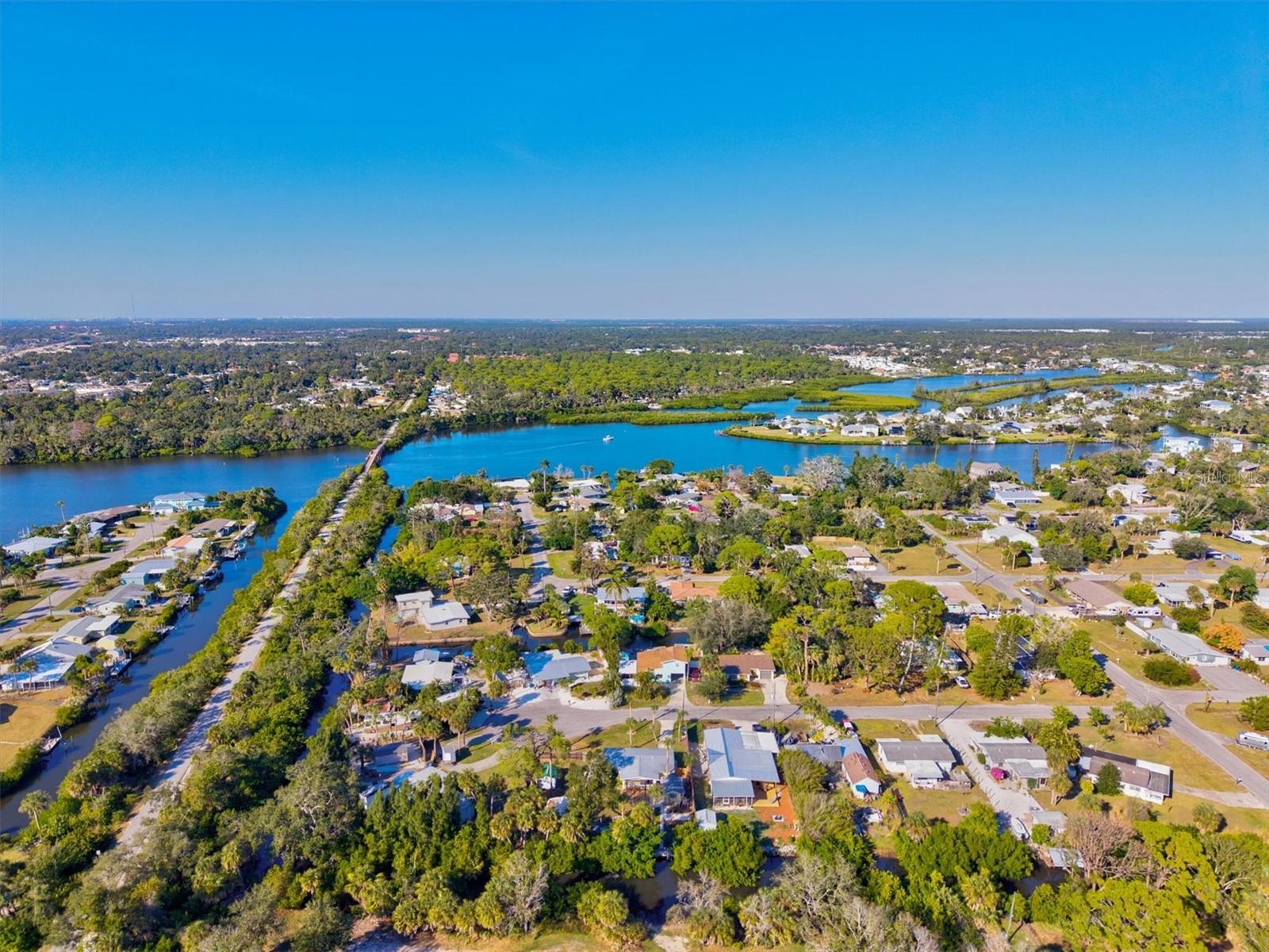 Image 59 of 69 For 612 Frances Street