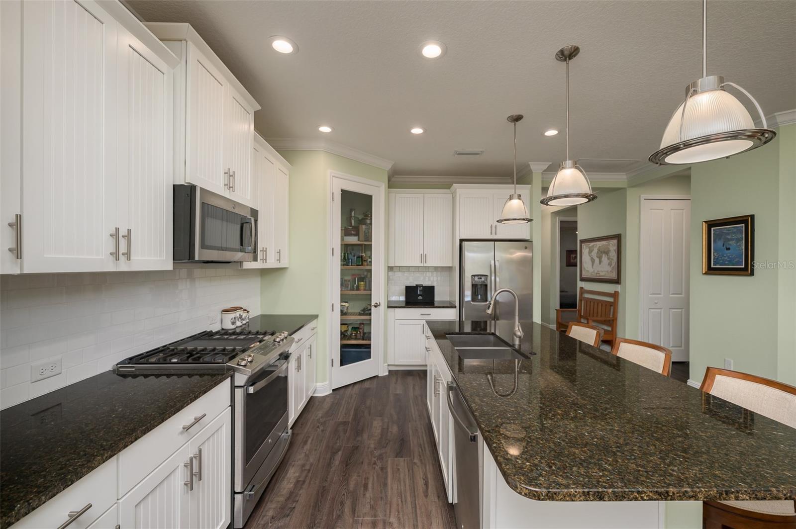 Image 12 of 32 For 2726 Sapphire Blue Lane