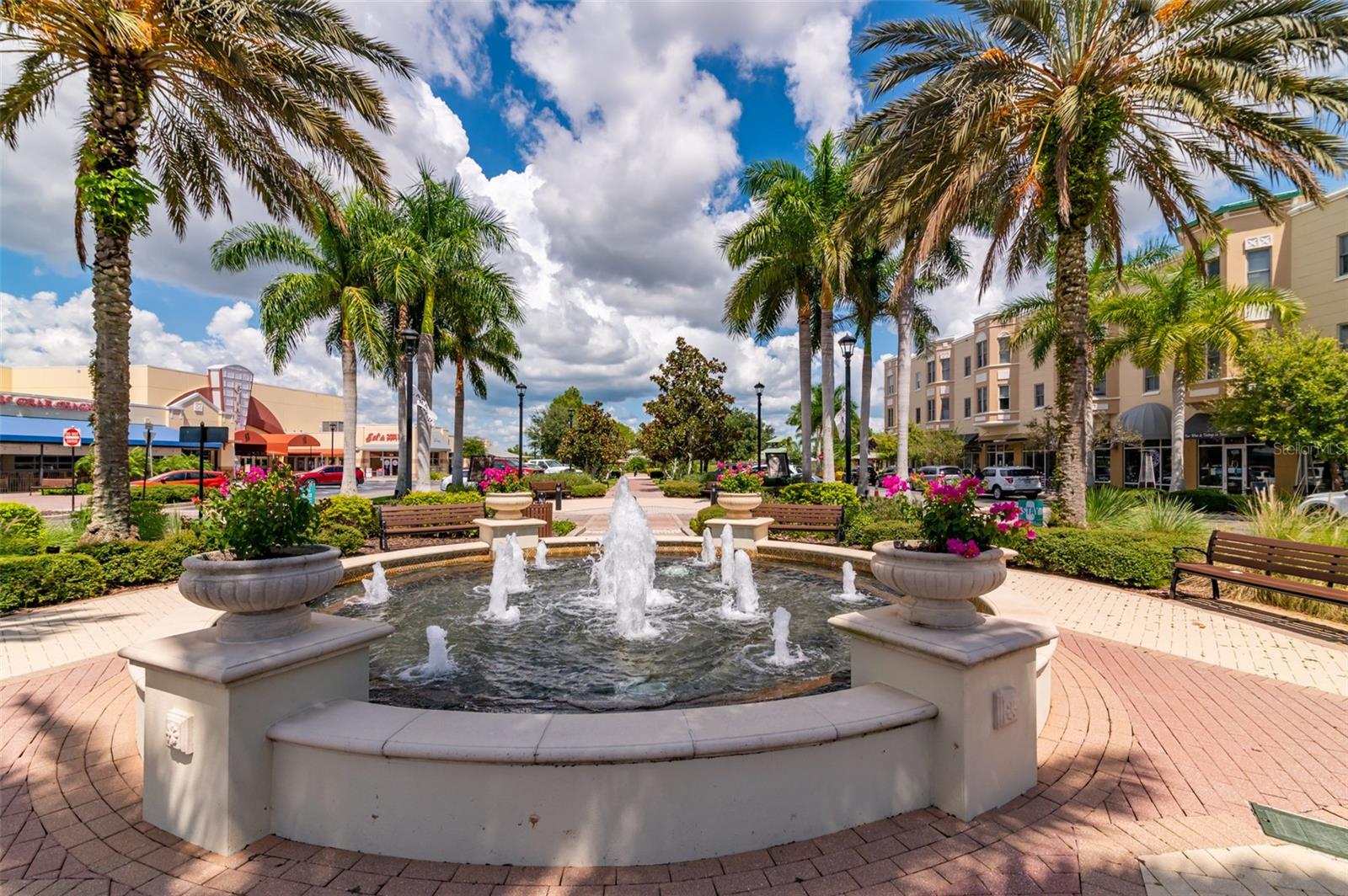 Image 26 of 32 For 2726 Sapphire Blue Lane