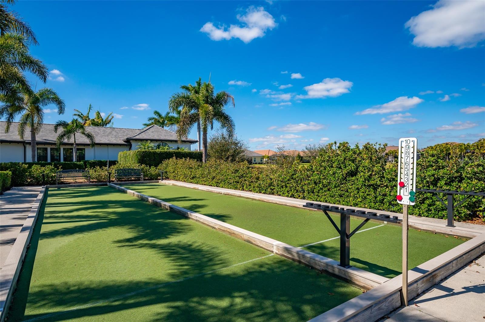 Image 29 of 32 For 2726 Sapphire Blue Lane