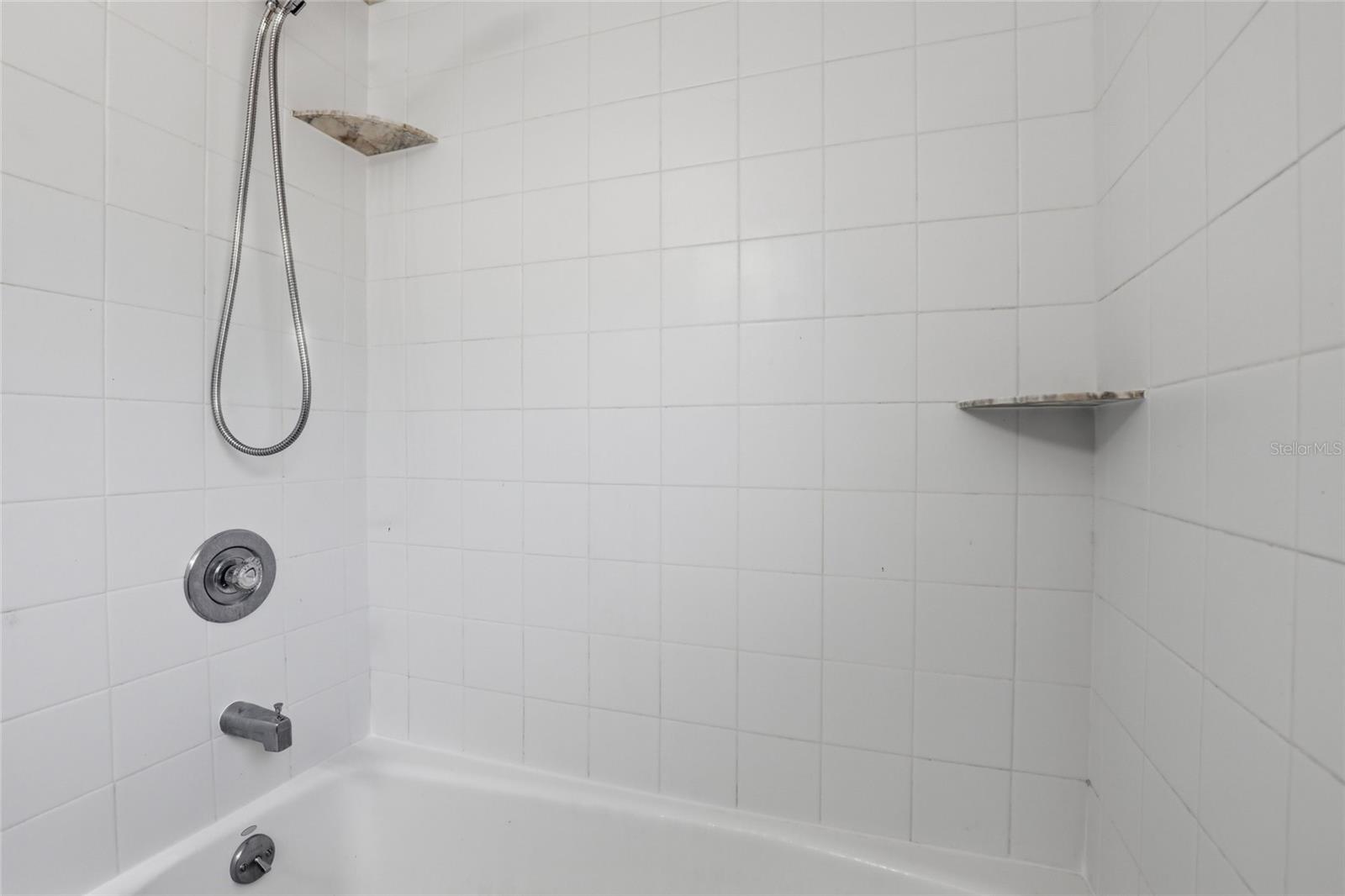 Image 16 of 31 For 2227 Grove Street