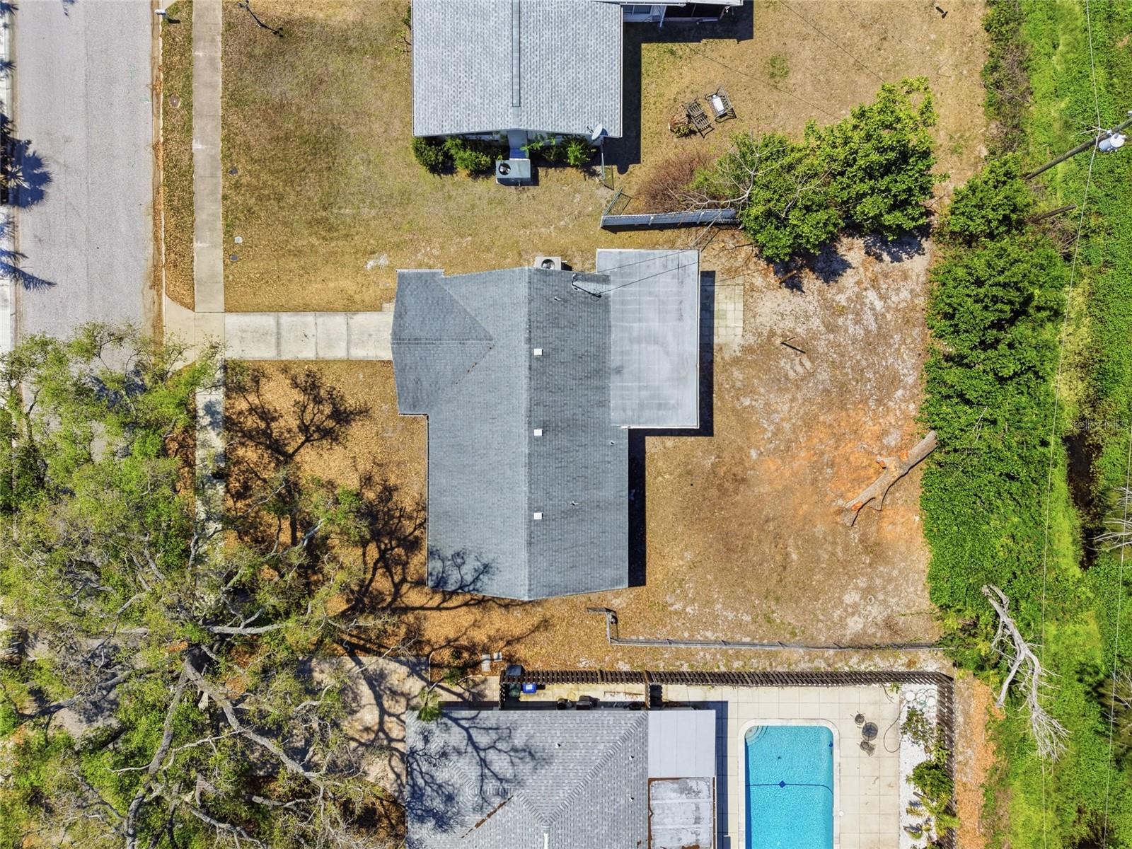 Image 24 of 31 For 2227 Grove Street