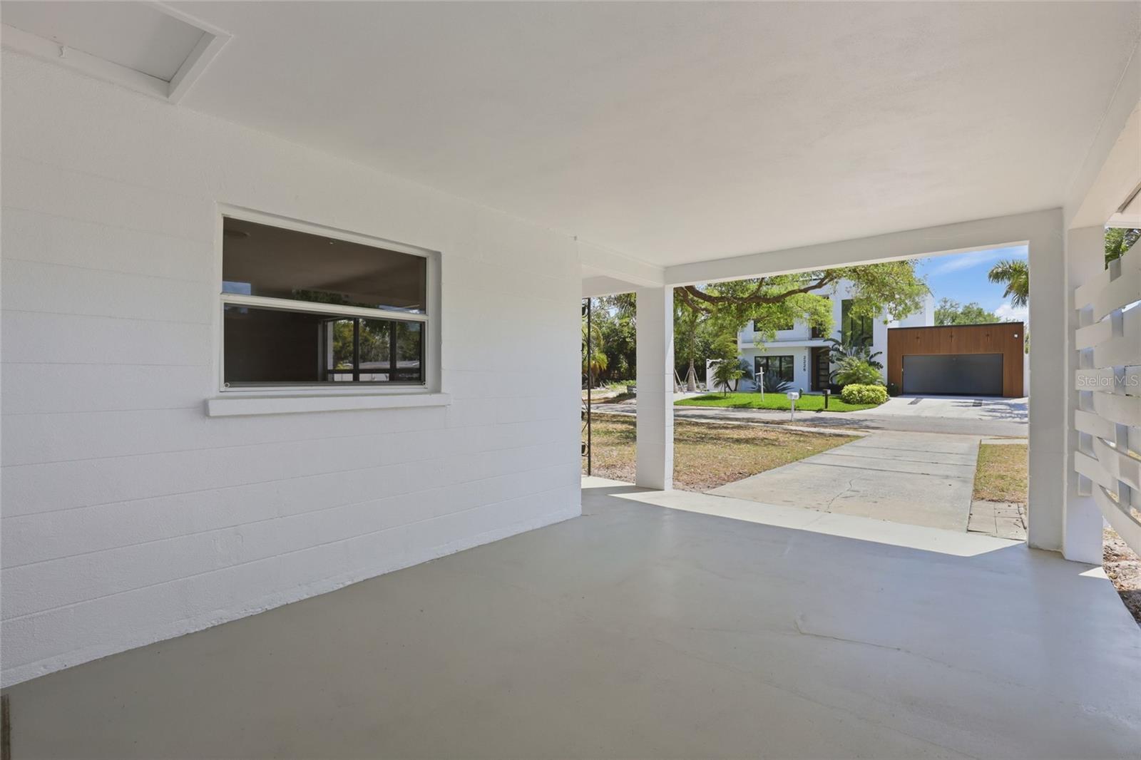 Image 7 of 31 For 2227 Grove Street