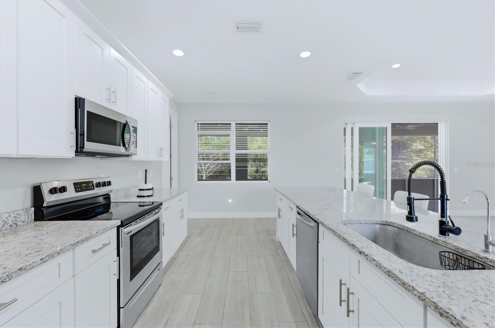 Image 10 of 26 For 3498 Dunkirk Street