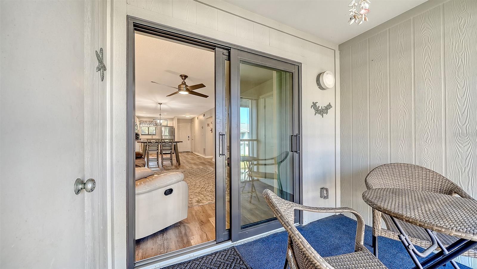 Image 11 of 37 For 6033 34th Street W 38