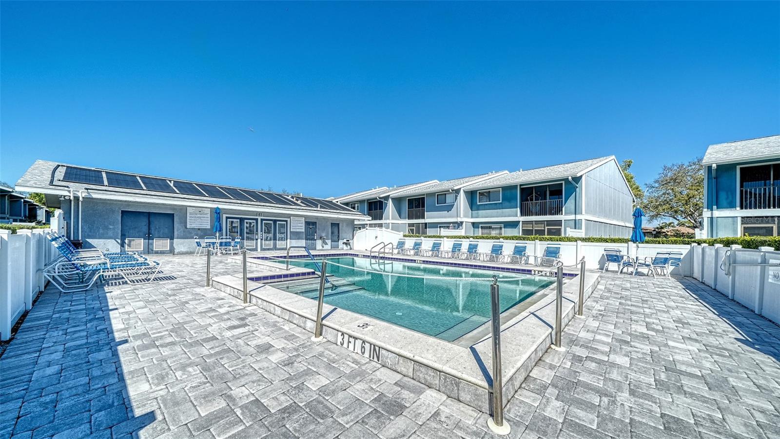 Image 26 of 37 For 6033 34th Street W 38