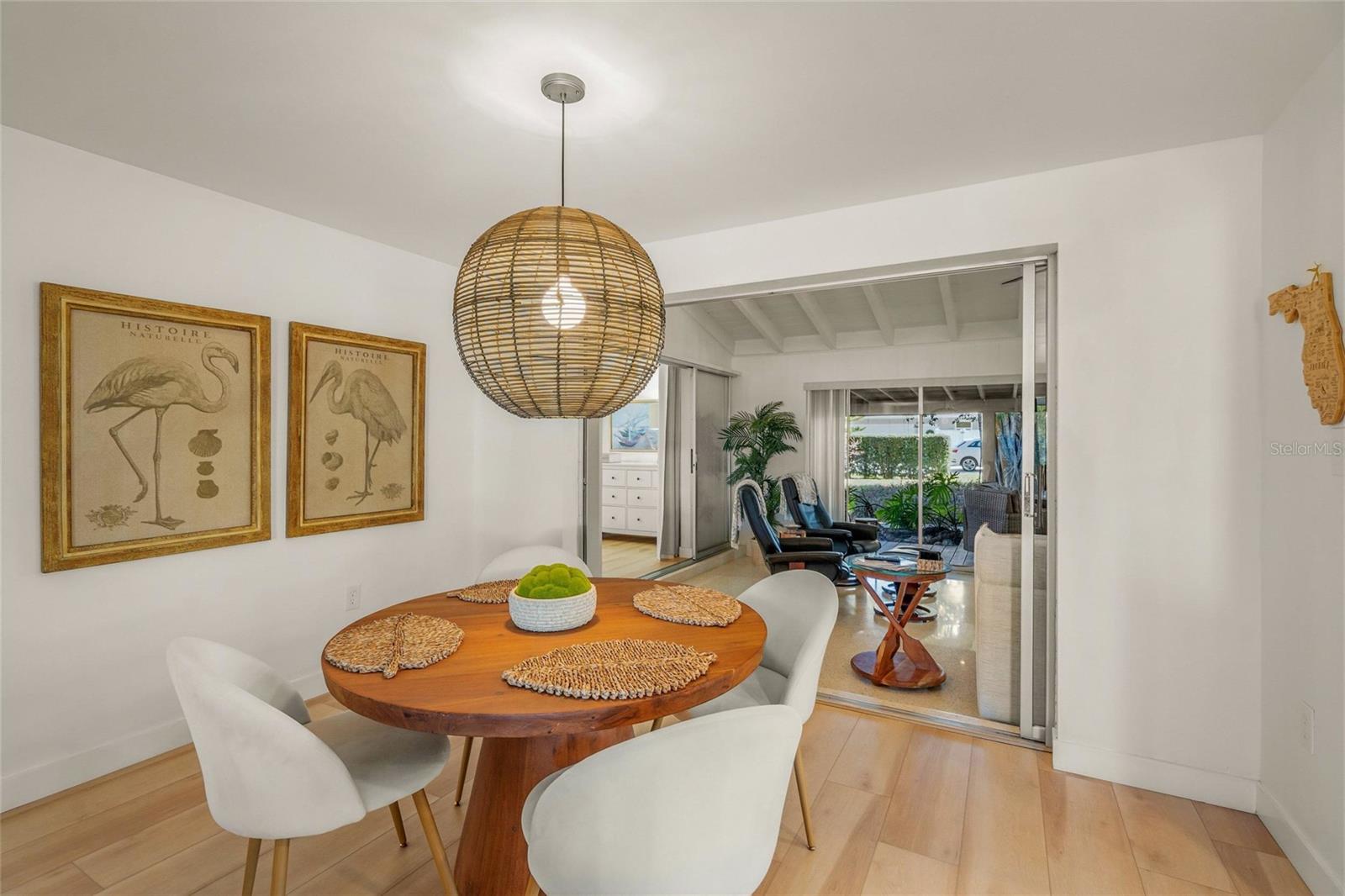 Image 11 of 70 For 401 Picasso Drive