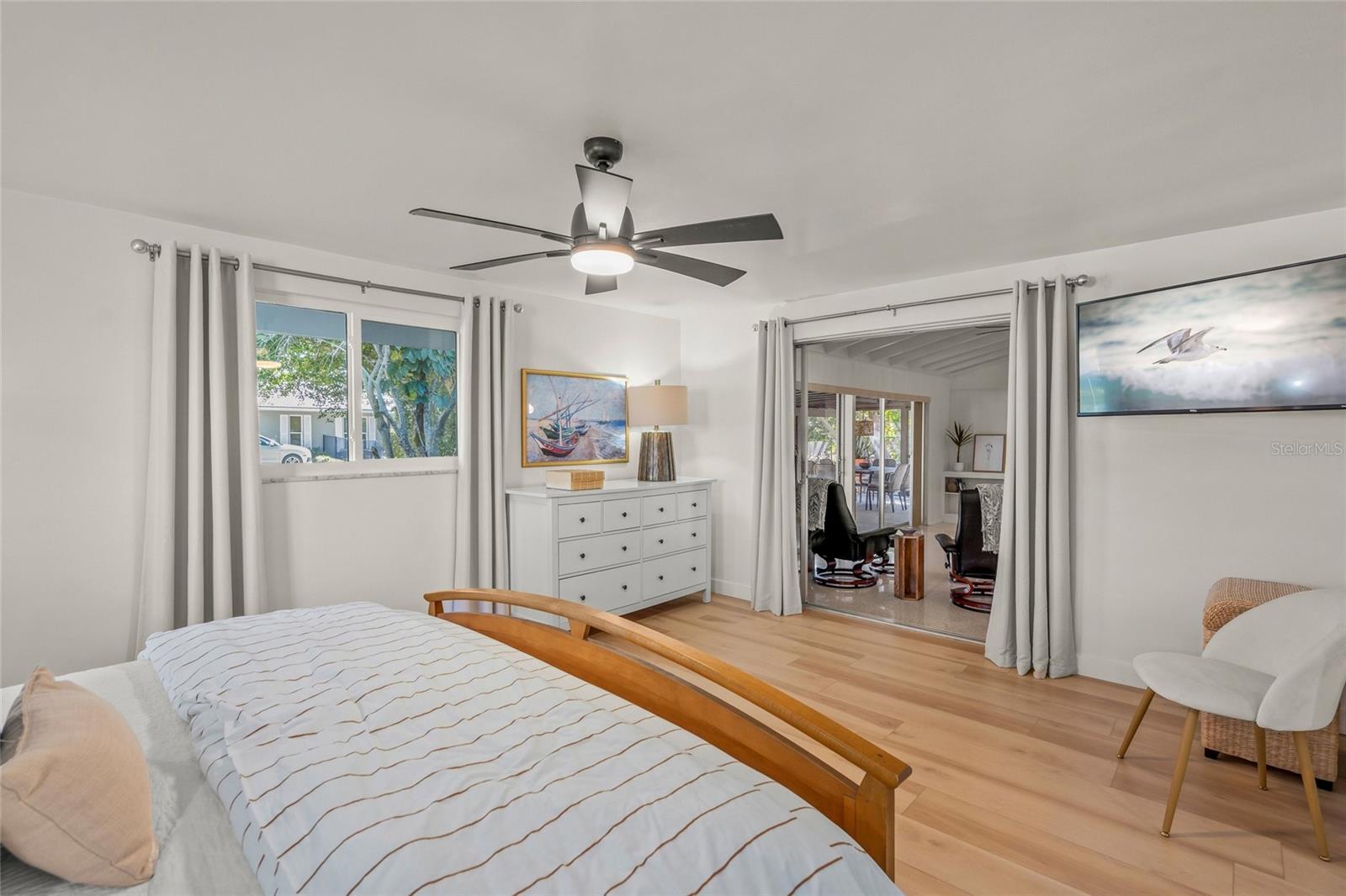 Image 18 of 70 For 401 Picasso Drive