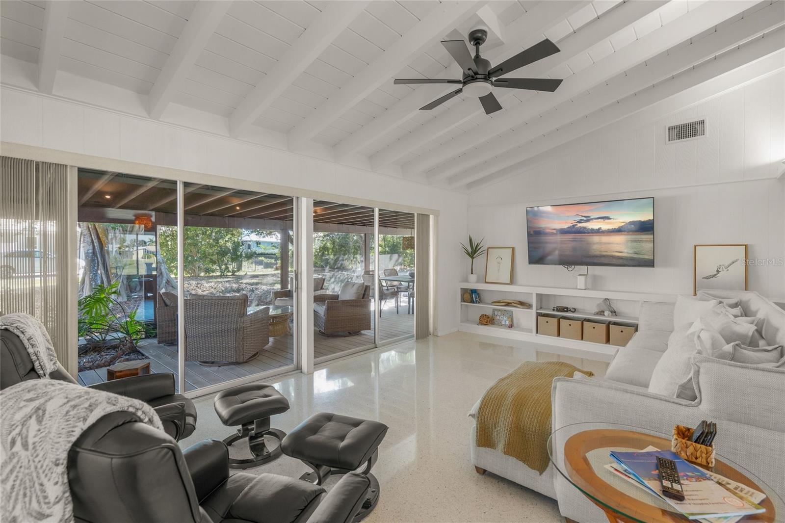 Image 35 of 70 For 401 Picasso Drive