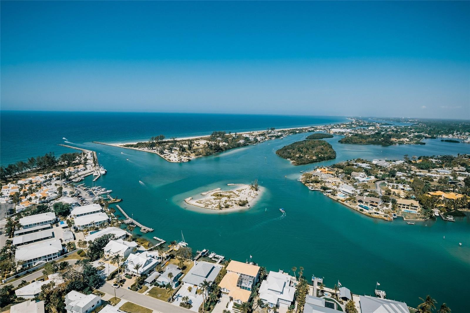 Image 66 of 70 For 401 Picasso Drive