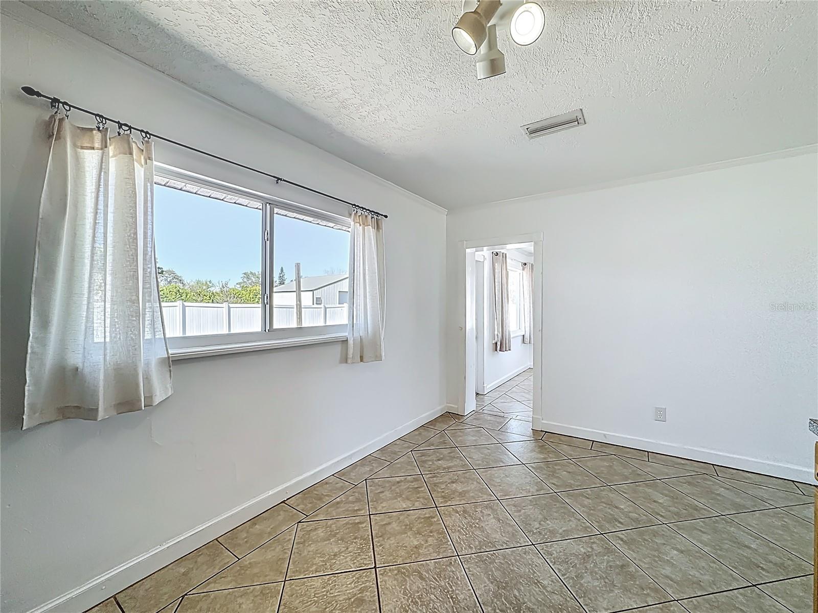 Image 13 of 38 For 5436 3rd Street E