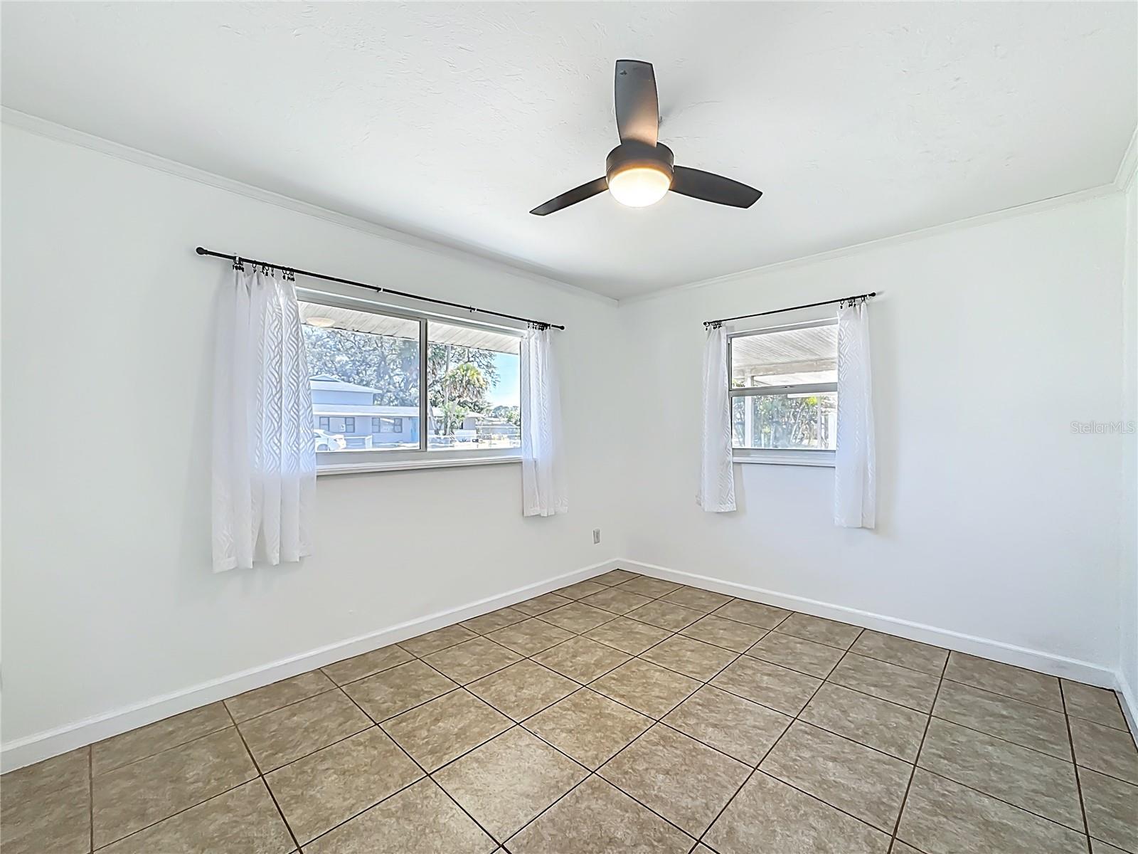 Image 18 of 38 For 5436 3rd Street E