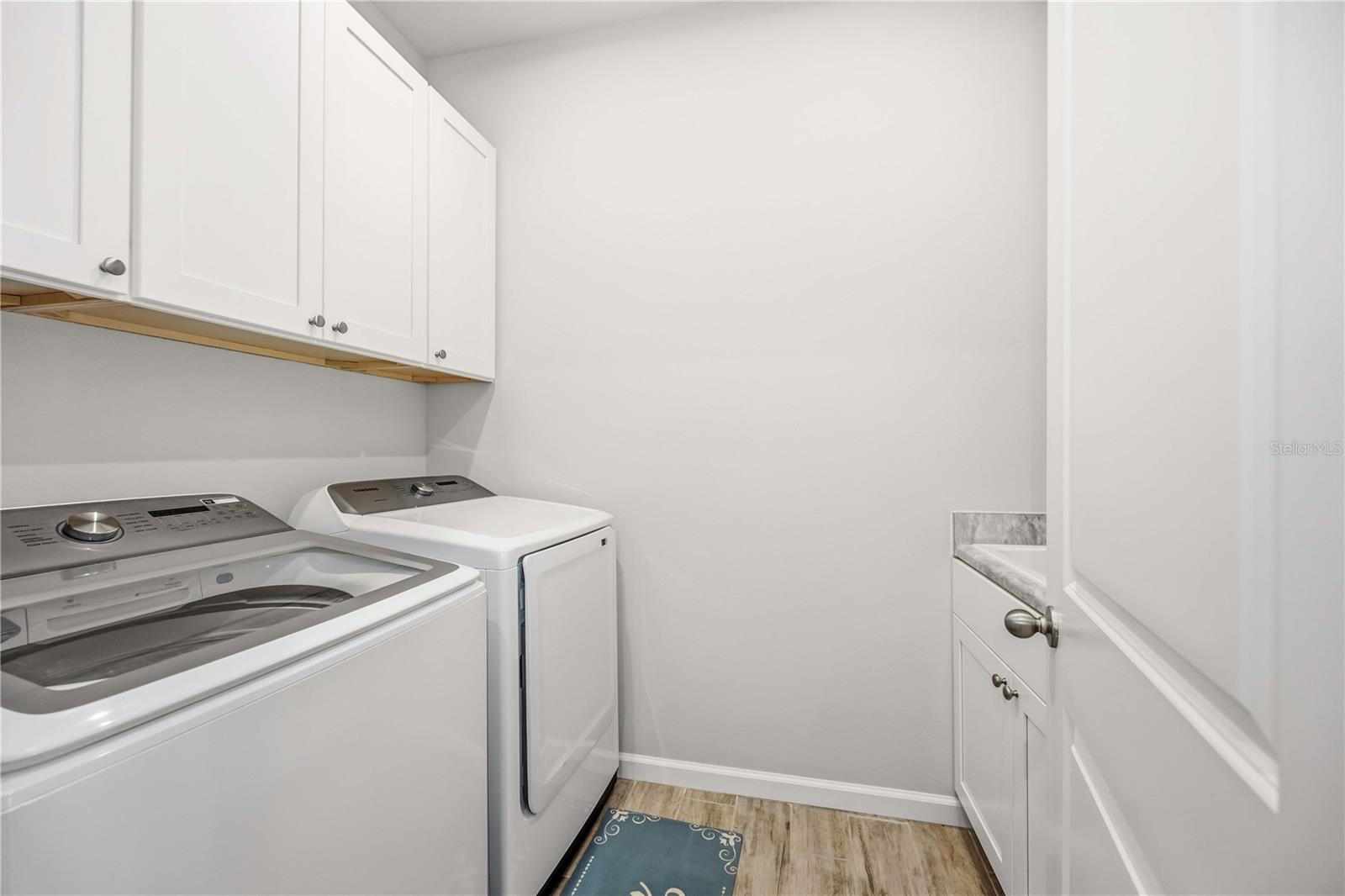 Image 11 of 28 For 20453 Bandera Place