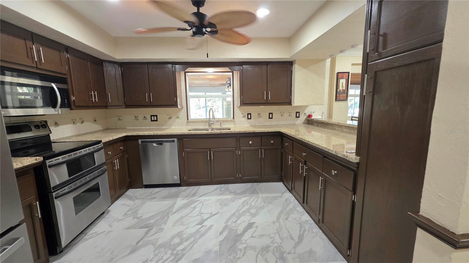 Image 4 of 85 For 36442 Singletary Road