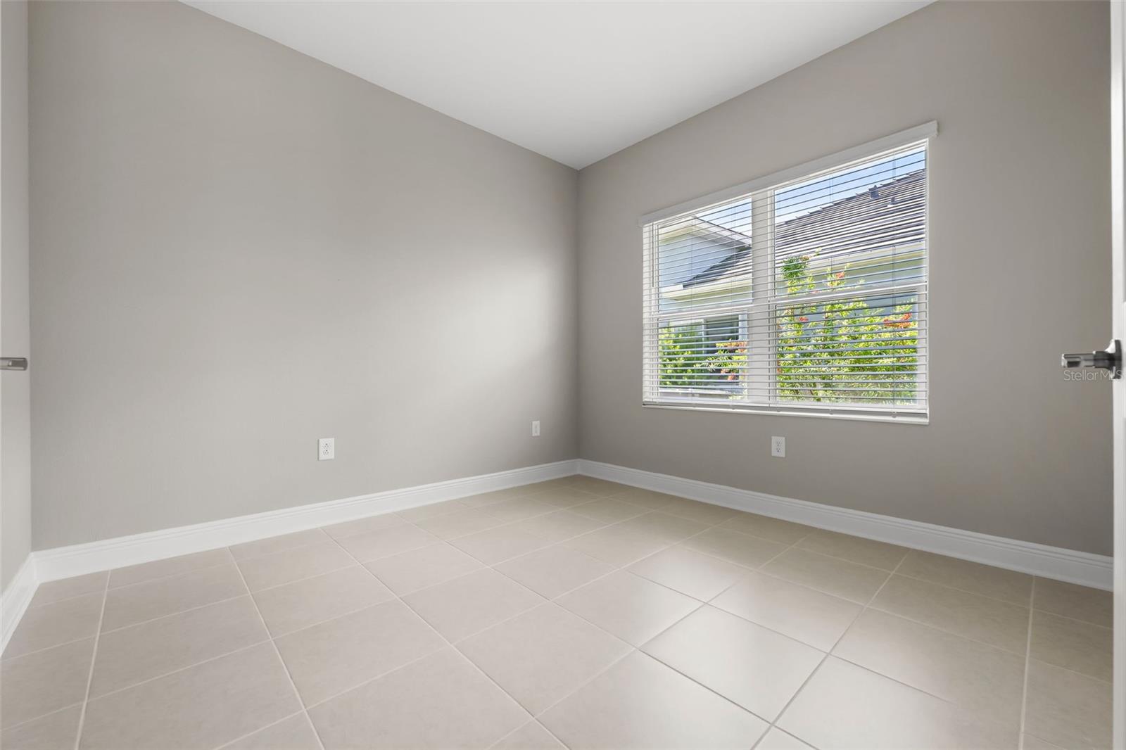 Image 13 of 20 For 4338 Tamarind Place