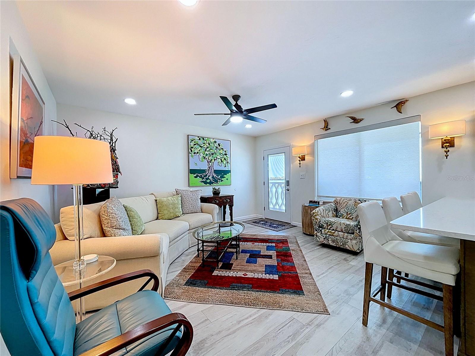 Image 23 of 77 For 763 John Ringling Boulevard 36