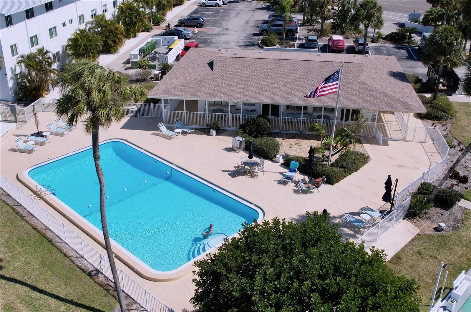 Image 51 of 77 For 763 John Ringling Boulevard 36