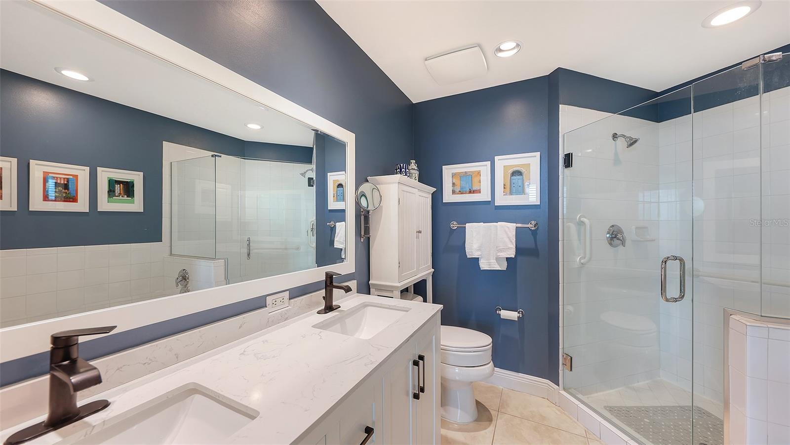 Image 22 of 40 For 1771 Ringling Boulevard 1008