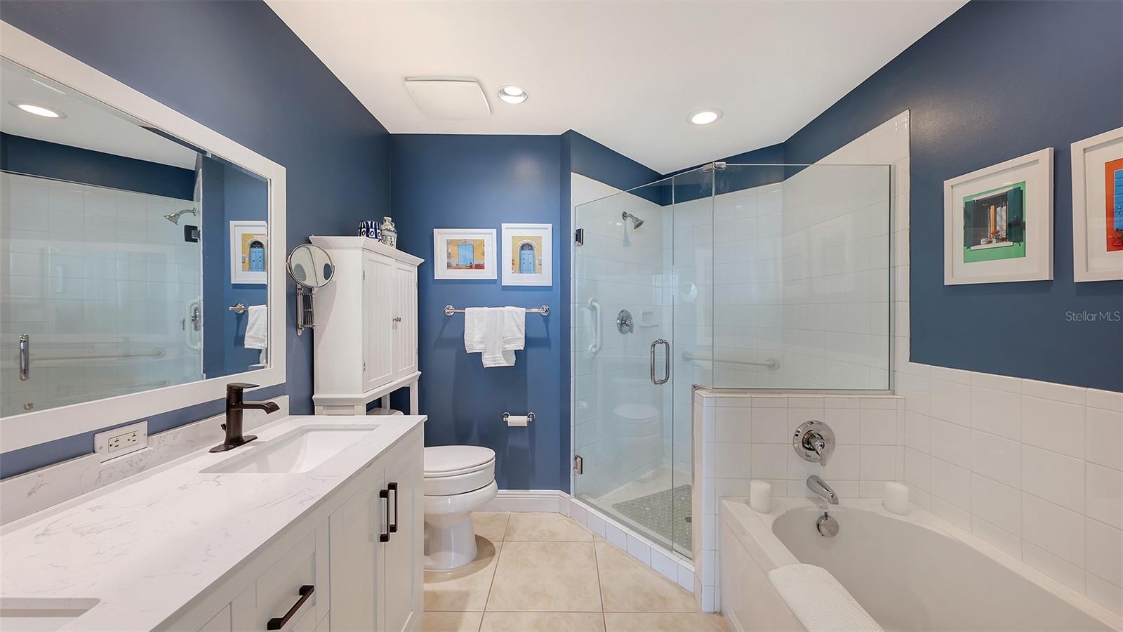 Image 23 of 40 For 1771 Ringling Boulevard 1008