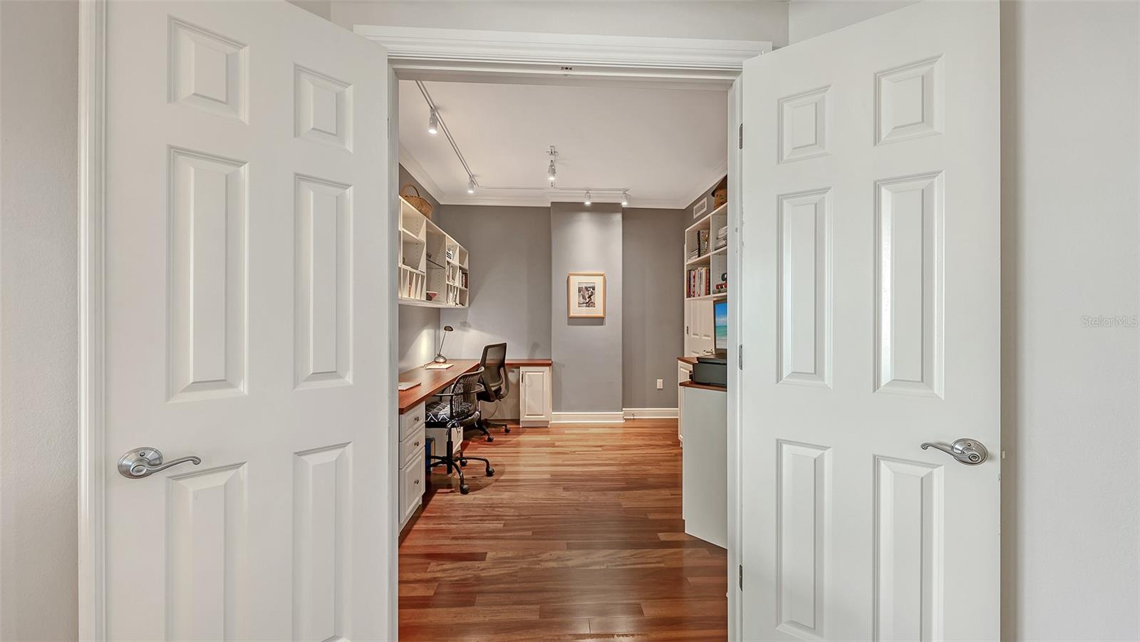 Image 24 of 40 For 1771 Ringling Boulevard 1008