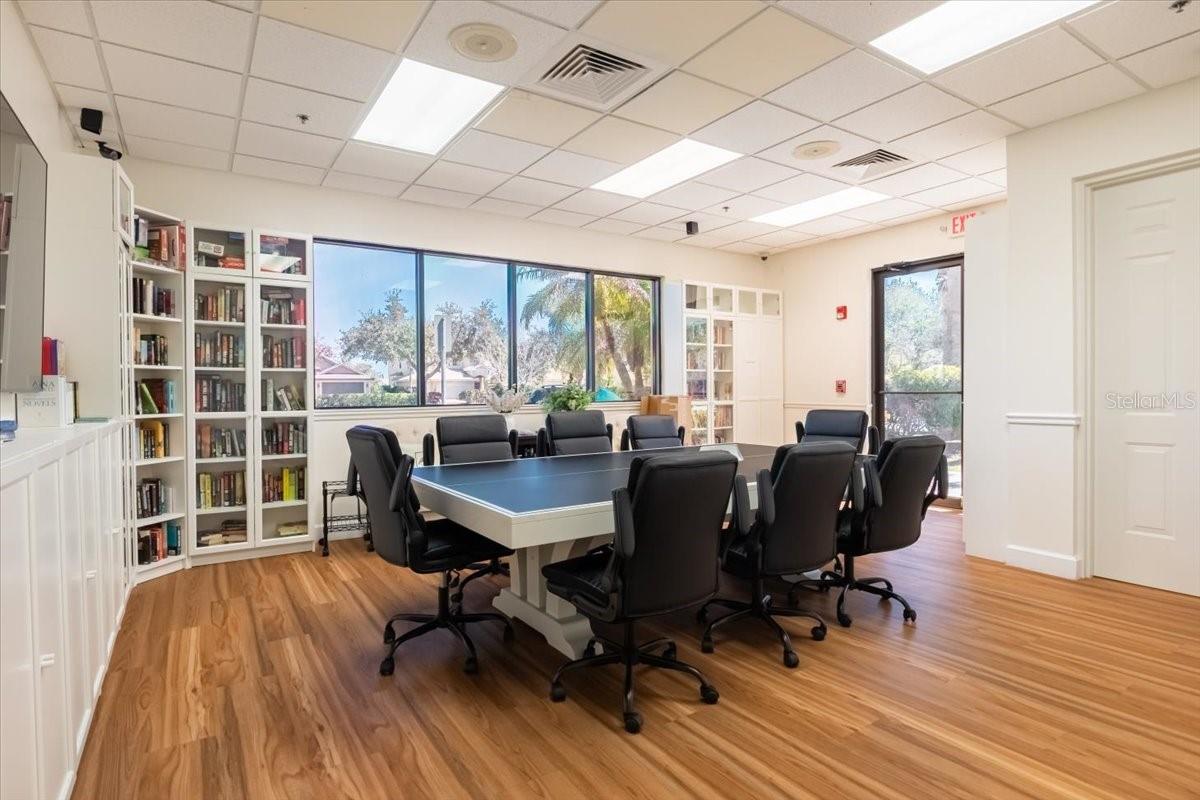 Image 61 of 63 For 923 Fairwaycove Lane 103