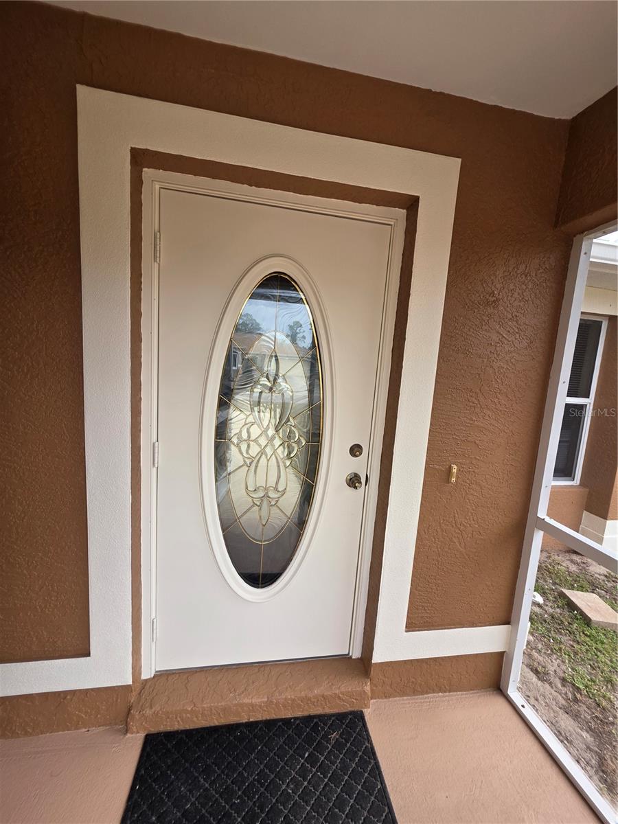 Listing photo id 7 for 1644 Dawnview Street