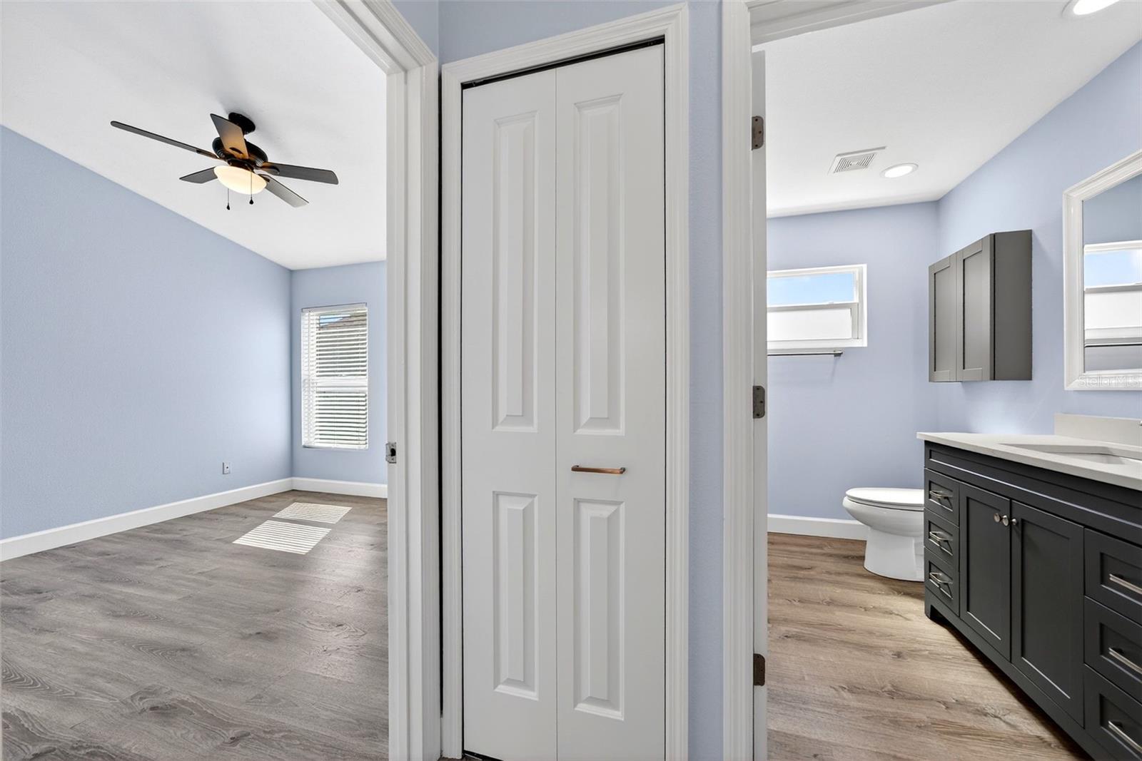 Image 27 of 62 For 4444 Sanibel Way