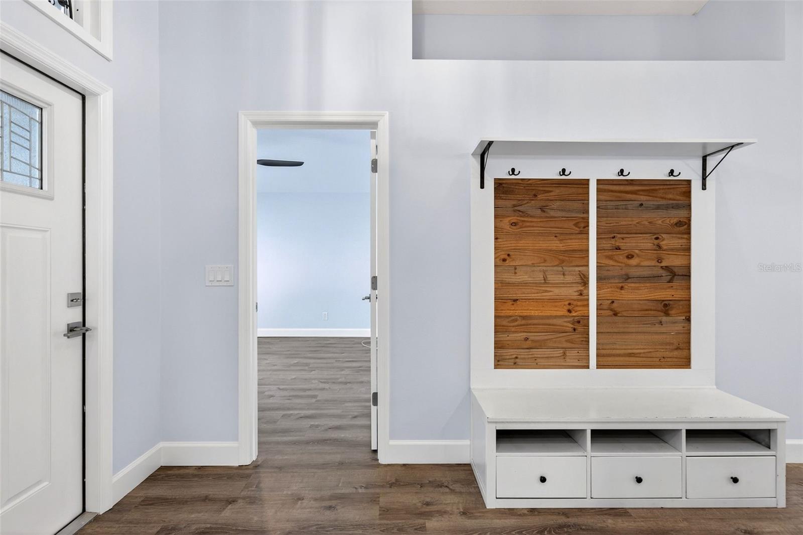 Image 7 of 62 For 4444 Sanibel Way