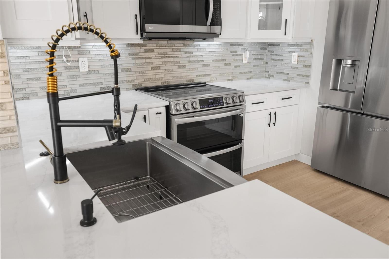 Image 12 of 34 For 4608 Vintage Drive