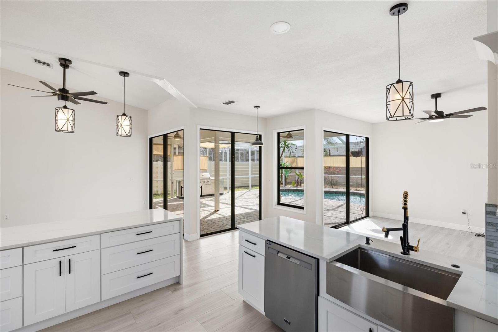 Image 14 of 34 For 4608 Vintage Drive