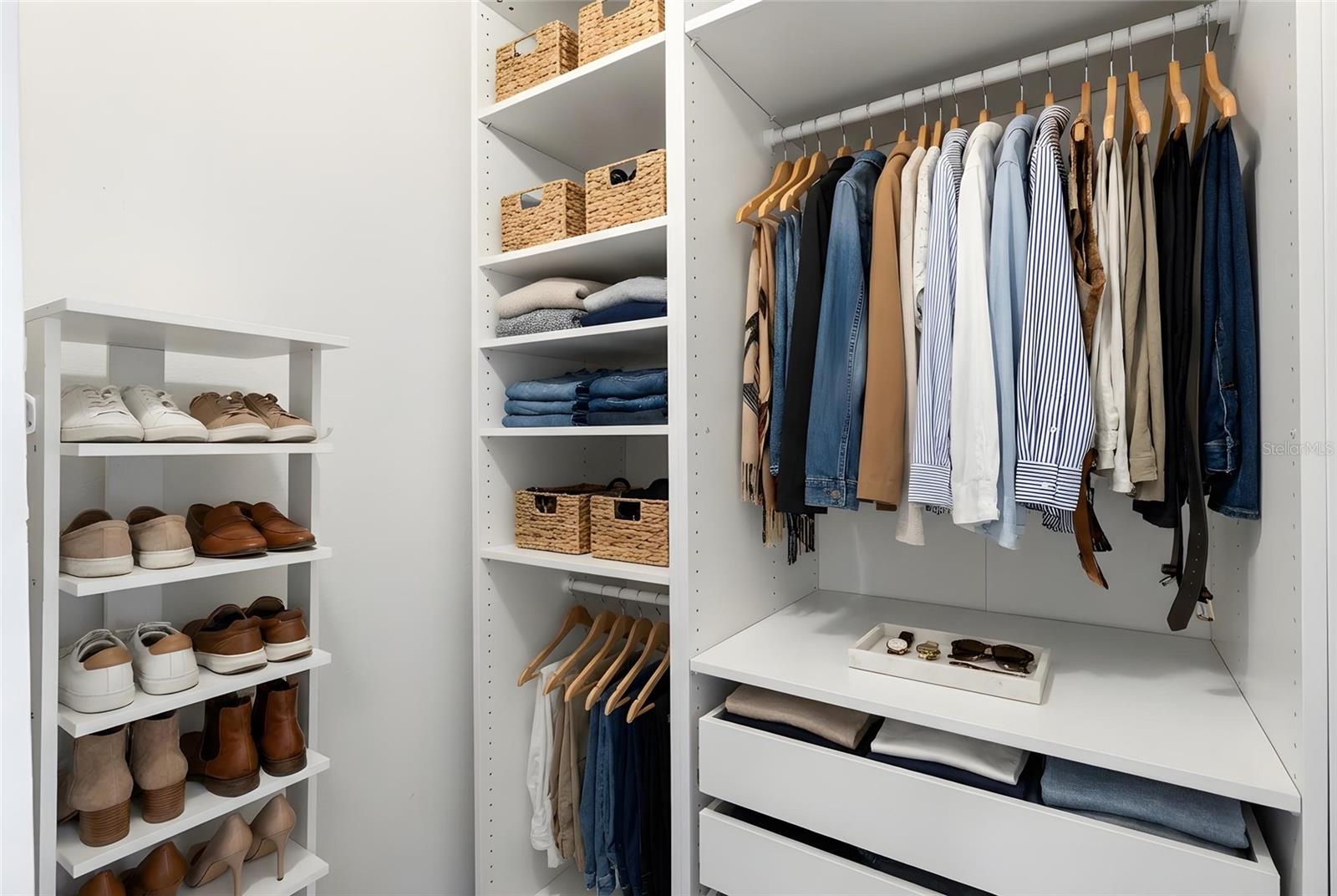 Image 23 of 34 For 4608 Vintage Drive