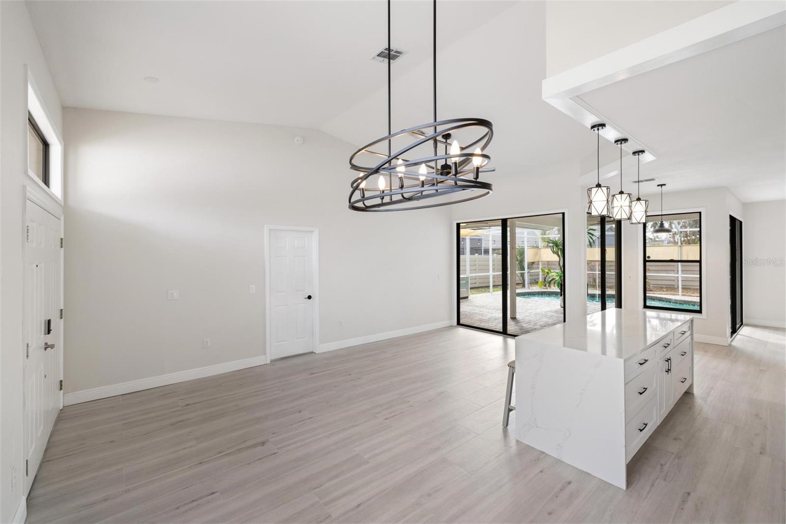 Image 6 of 34 For 4608 Vintage Drive