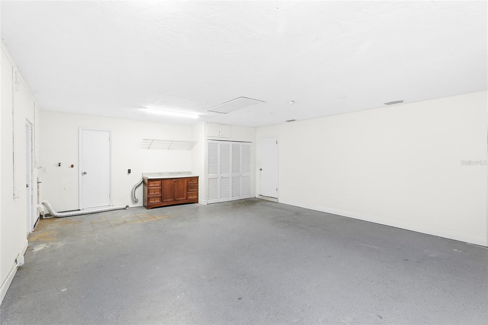 Image 23 of 29 For 5715 2nd Avenue Drive Nw