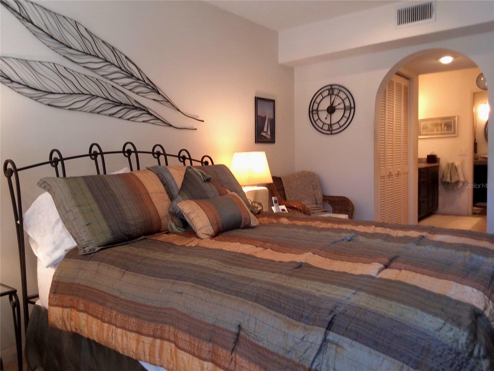 Image 16 of 46 For 3502 57th Ave Cir W