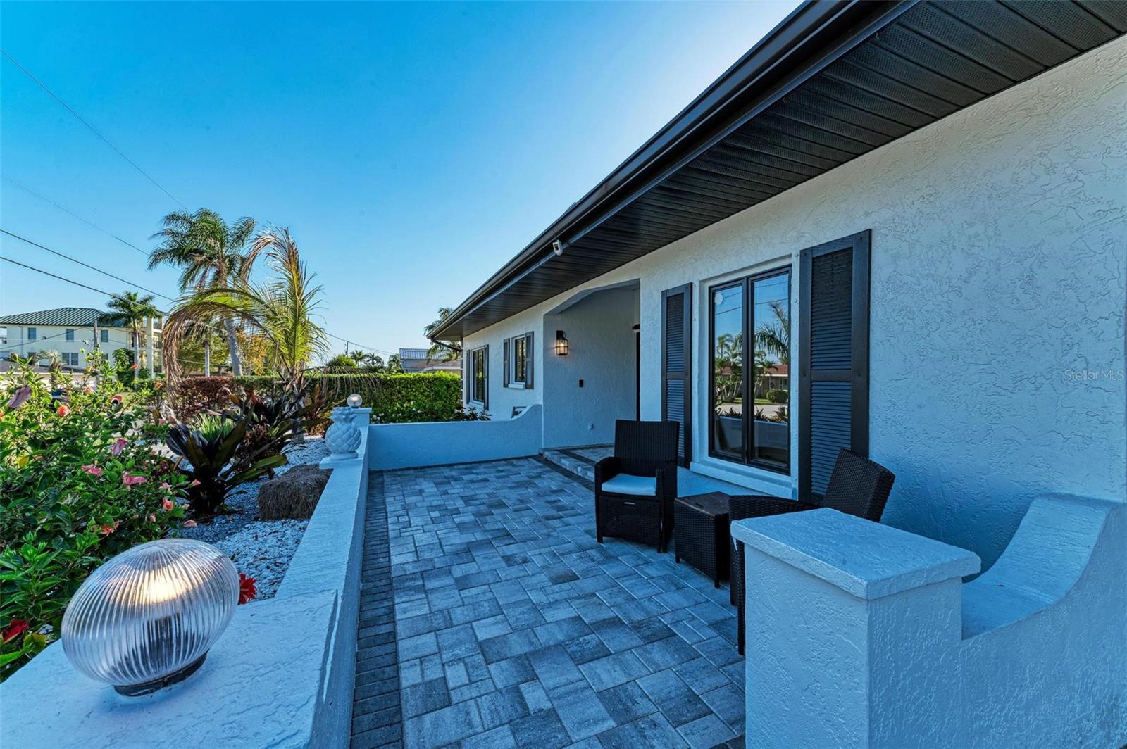 Image 10 of 45 For 5207 Bay State Road