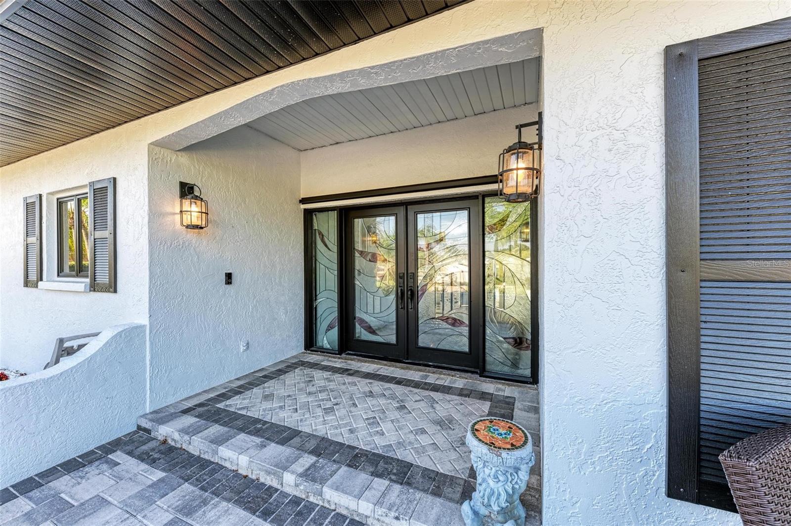 Image 11 of 45 For 5207 Bay State Road