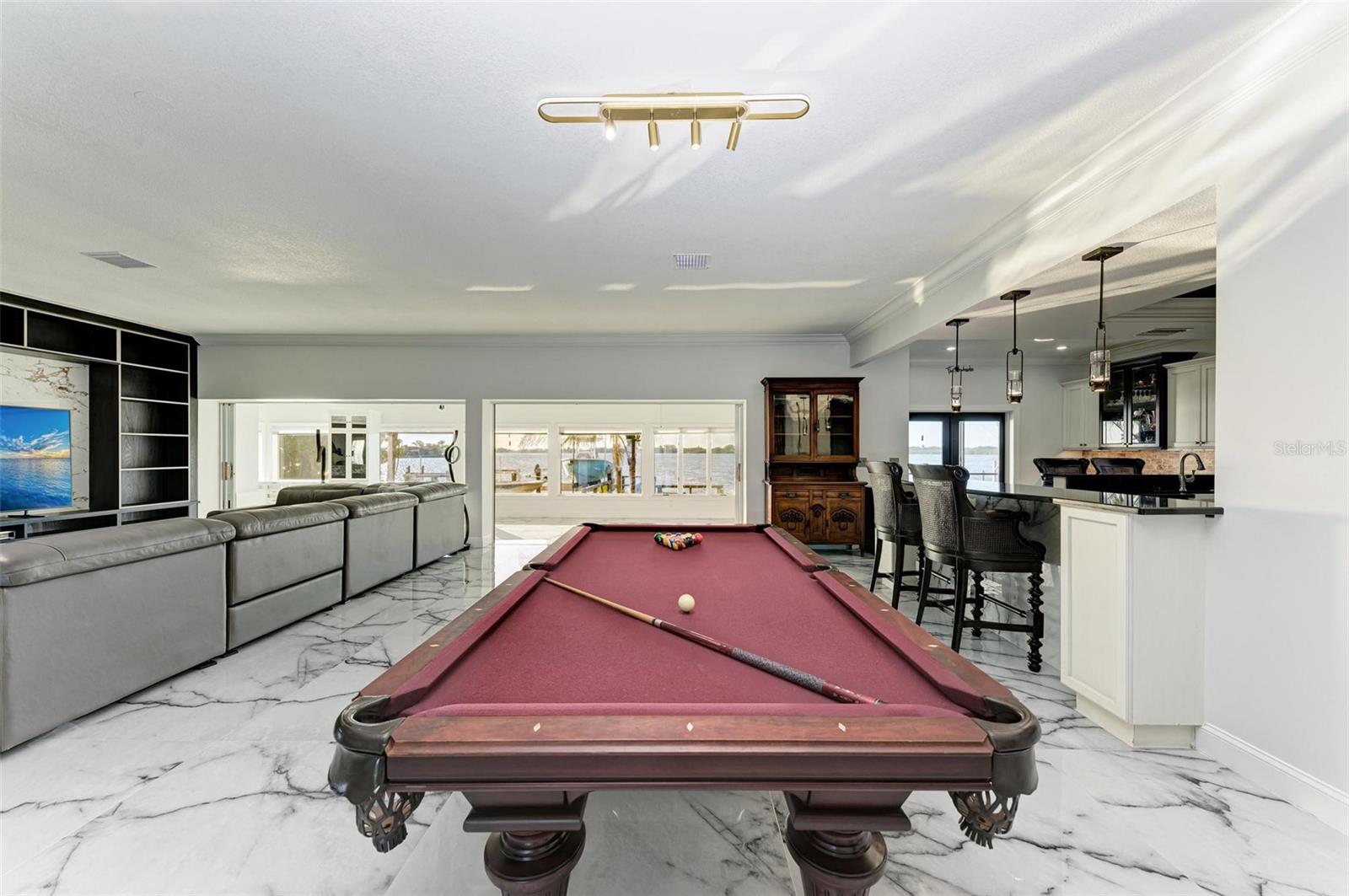 Image 15 of 45 For 5207 Bay State Road